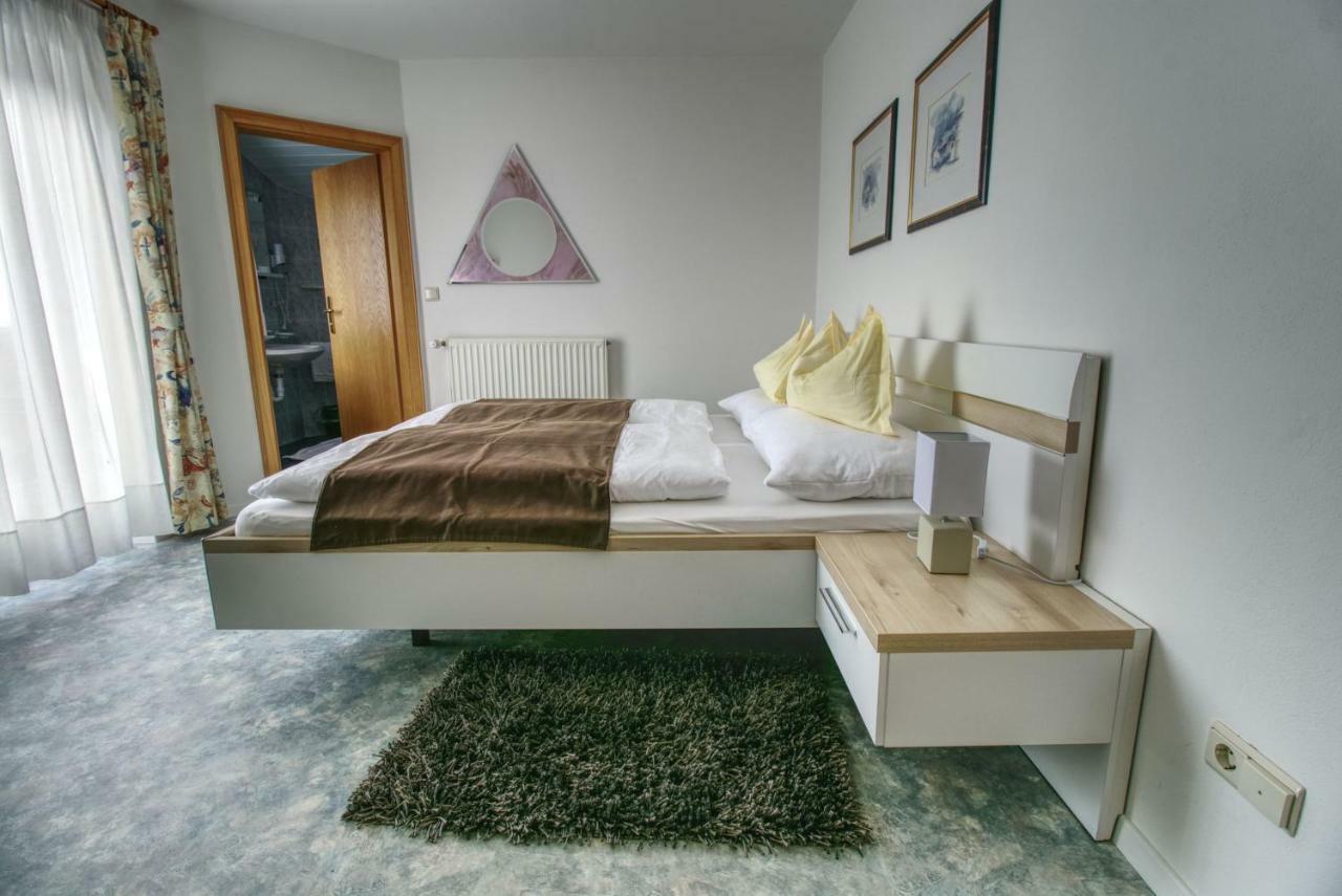 Bed and Breakfast Garni Sonnegg à Petersberg Extérieur photo
